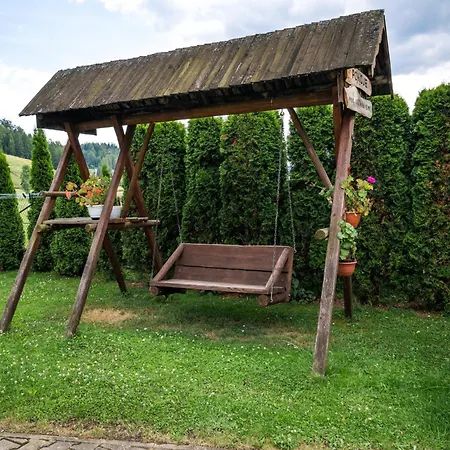 Pod Glinikiem Apartment *