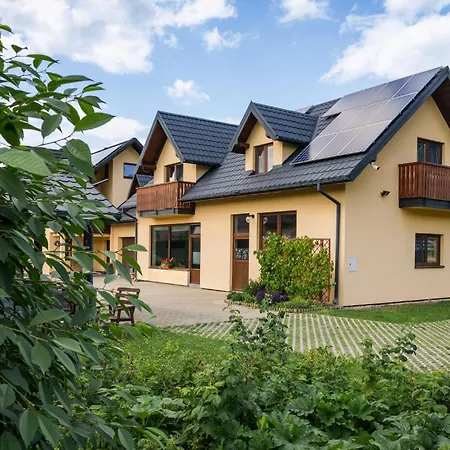 Pod Glinikiem Apartment