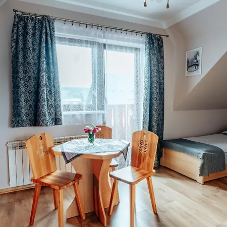 Pod Glinikiem Apartment